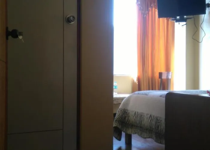 Inca Hotel 2*