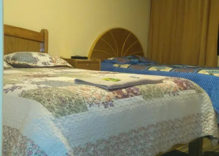 Inca Hotel 2*